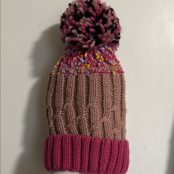 Vince Camuto Accessories - Vince Camuto Pink Knit Pom-Pom Hat